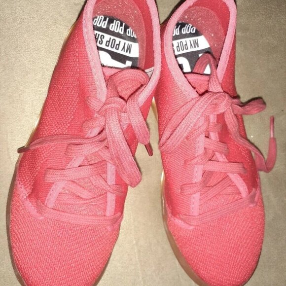 POP-Stanley-Kid's Multi-Light Up Sneaker-Mini USB-LED-Red Knit-Size 2 - Picture 8 of 10